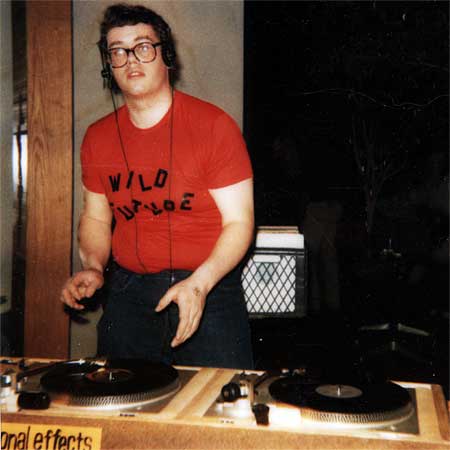Stan The Man DJing